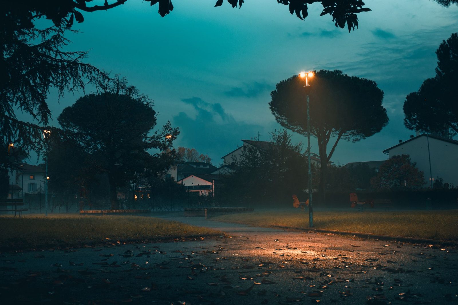Night in the Woods en de kleine stad